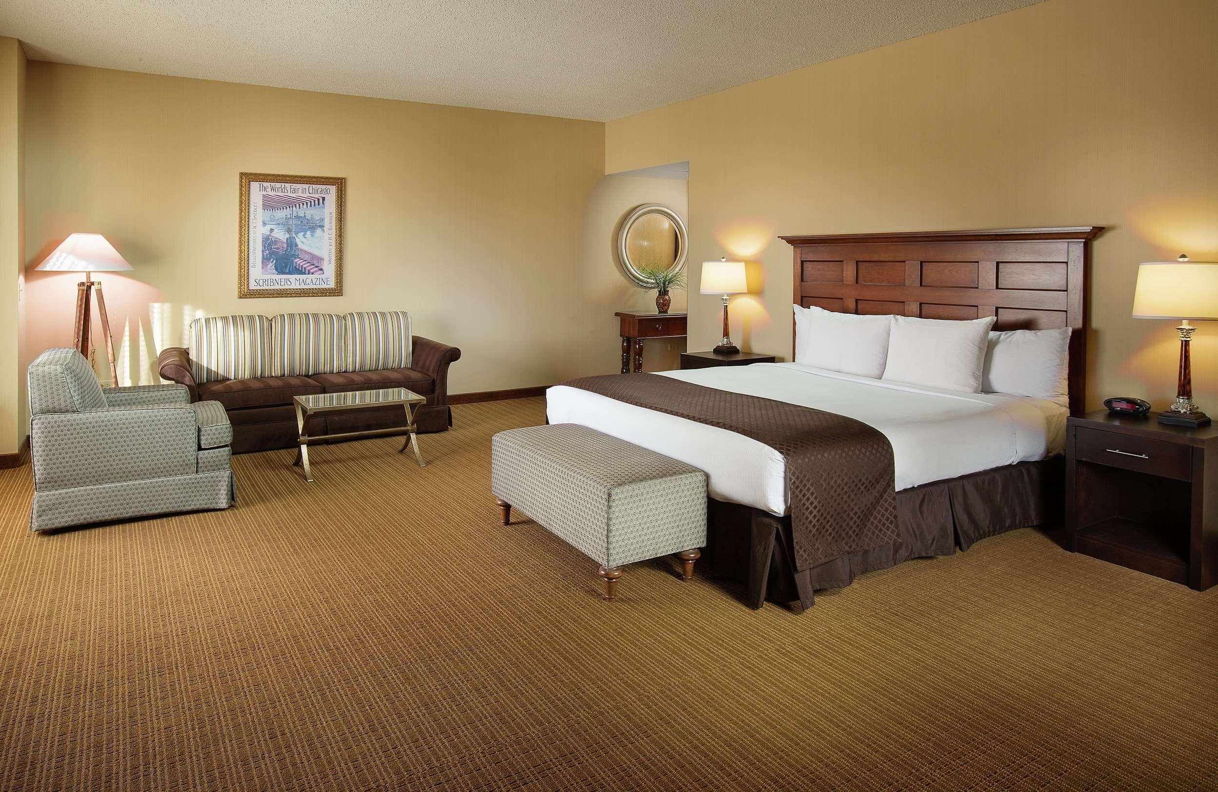 Doubletree By Hilton Chicago O'Hare Airport-Rosemont Hotel Bagian luar foto