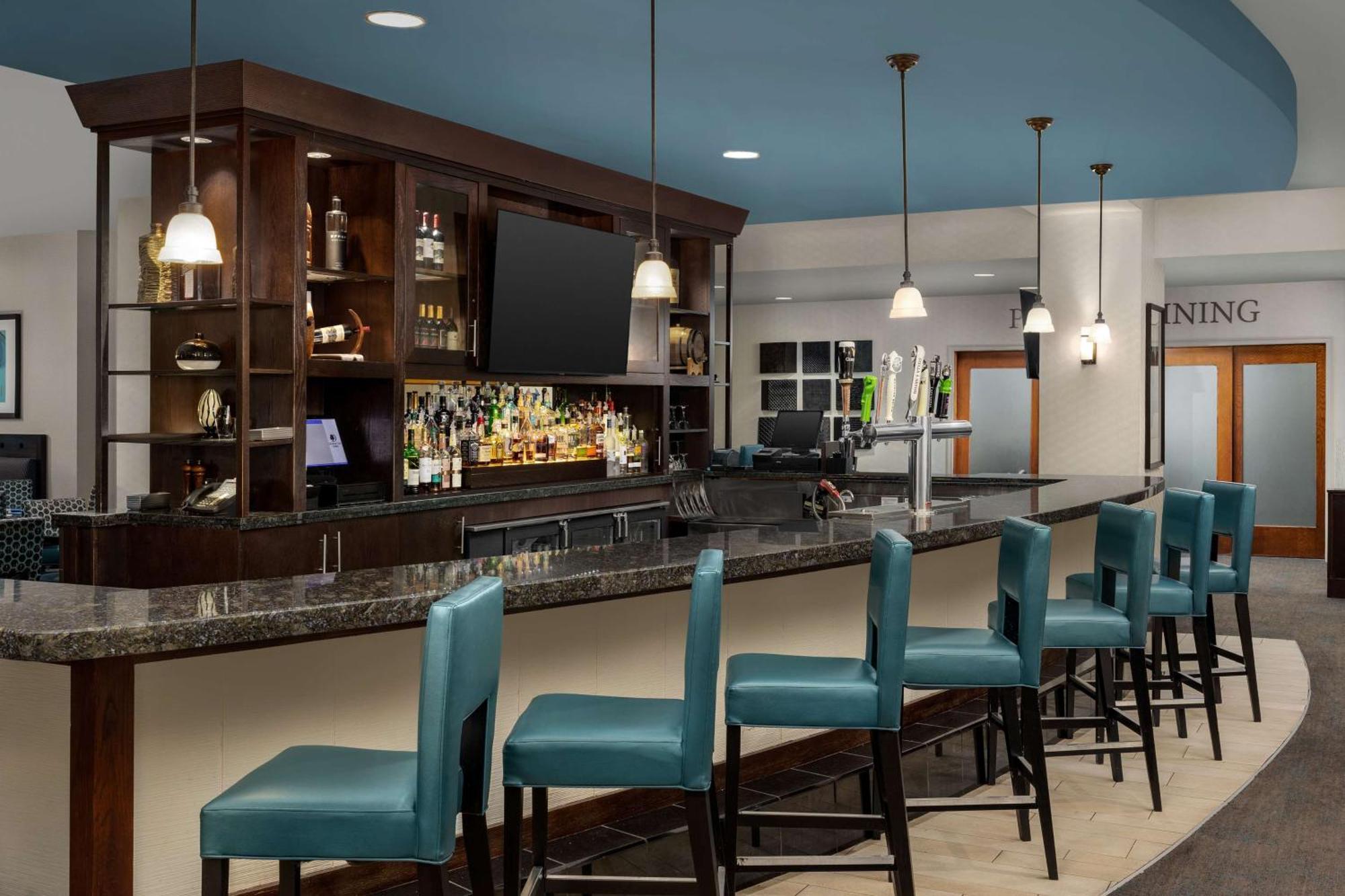 Doubletree By Hilton Chicago O'Hare Airport-Rosemont Hotel Bagian luar foto